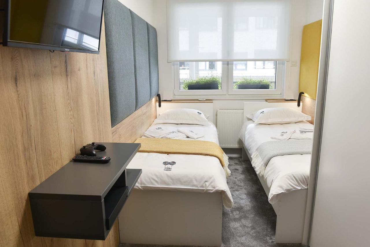 Astra Urban Garden Apartment, 2 Garage Parking Spaces Ζάγκρεμπ Εξωτερικό φωτογραφία